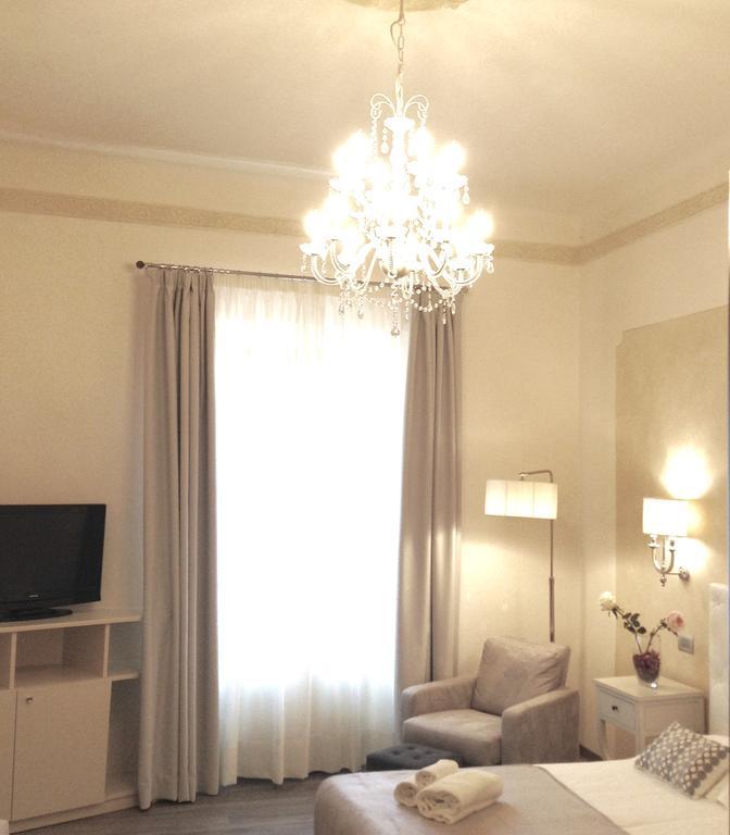 Hotel Palagi Пиетрасанта Екстериор снимка